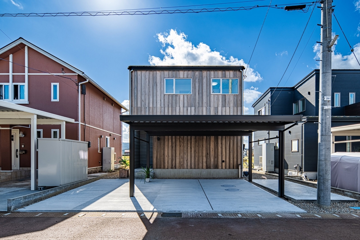 「杉の家」好きを紡ぐ細部までこだわり抜いた住まい