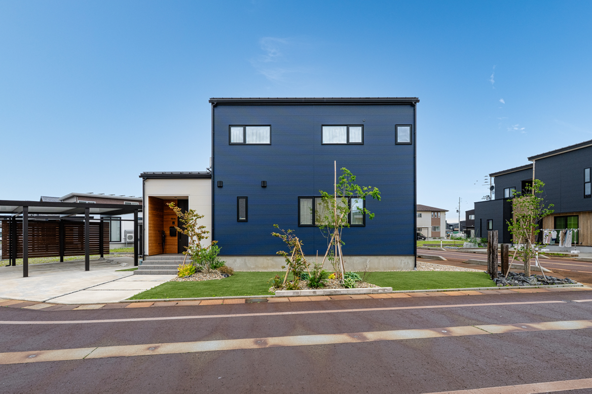 趣味を暮らしに散りばめた住まい