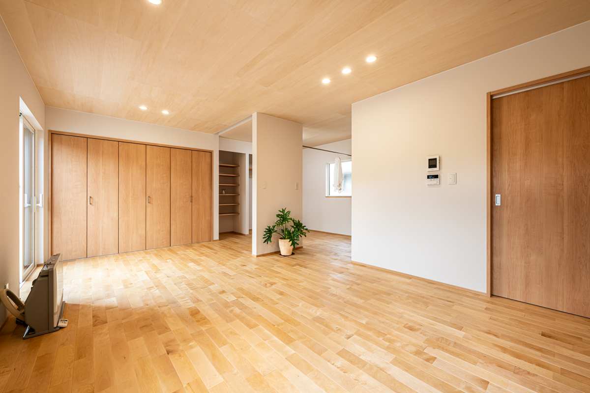 開放的な空間を見渡せる安心を繋ぐ15坪の平屋